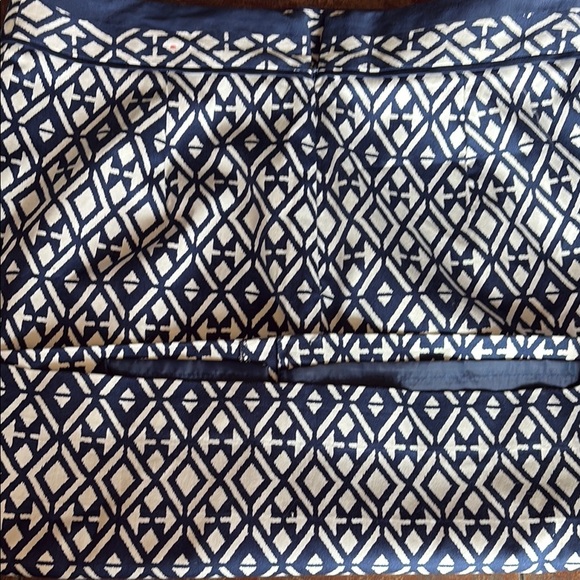 Mario Serrani Italy Navy and White Geometric Pattern Skirt - Picture 7 of 9